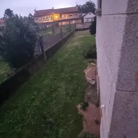 Casa Con Jardin A 15 Minutos De La Playa De La Lanzada *