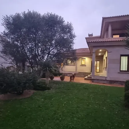 Prázdninový dům Casa Con Jardin A 15 Minutos De La Playa De La Lanzada
